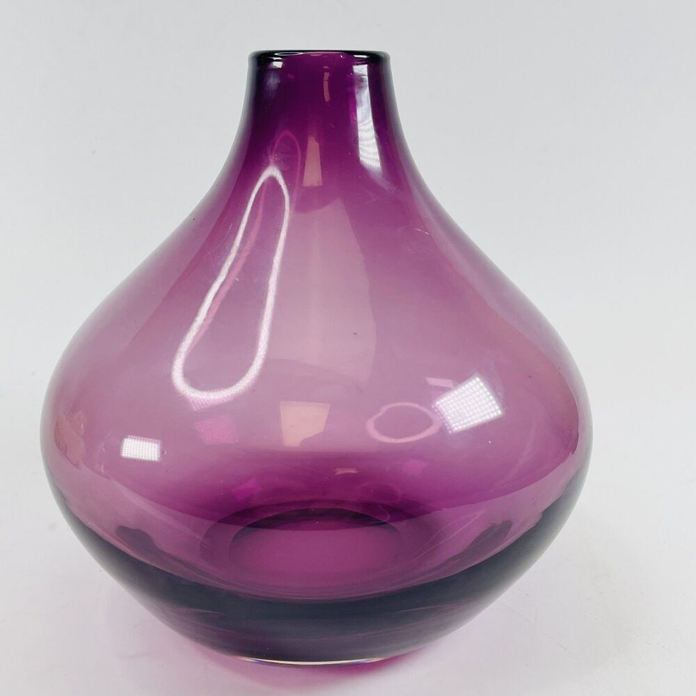 Vintage Amethyst Purple Art Glass Vase Bulbous Tear Drop Shape 6" Tall Hand Made
